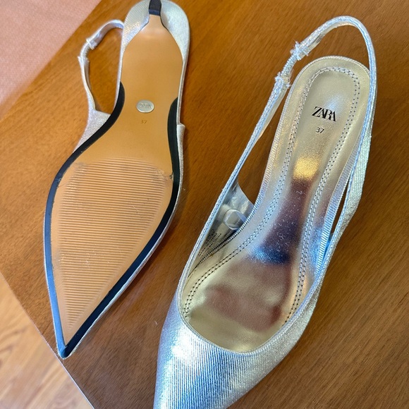 Zara silver kitten heel - Picture 2 of 3